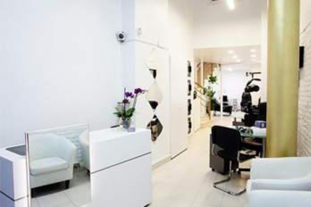 Exclusiva B y A, La Nova Esquerra de l'Eixample, Barcelona