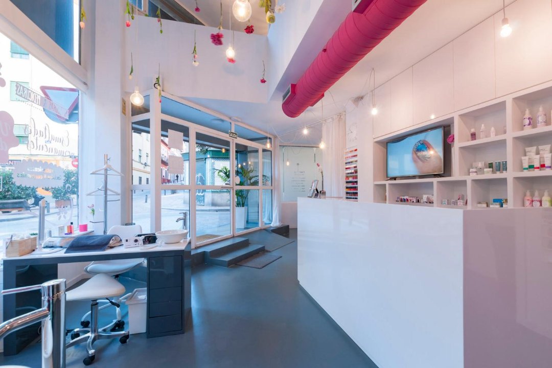 Nenha Uñas de Diseño Hernani, Cuatro Caminos, Madrid