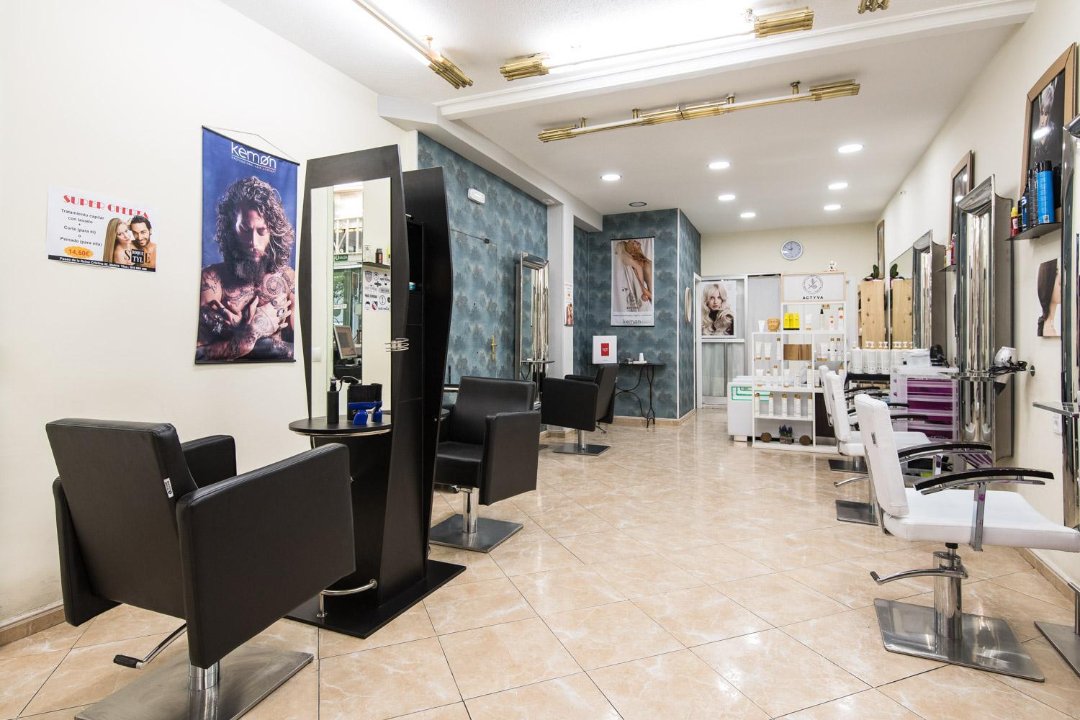 Roque Style Peluqueros, Pacífico, Madrid