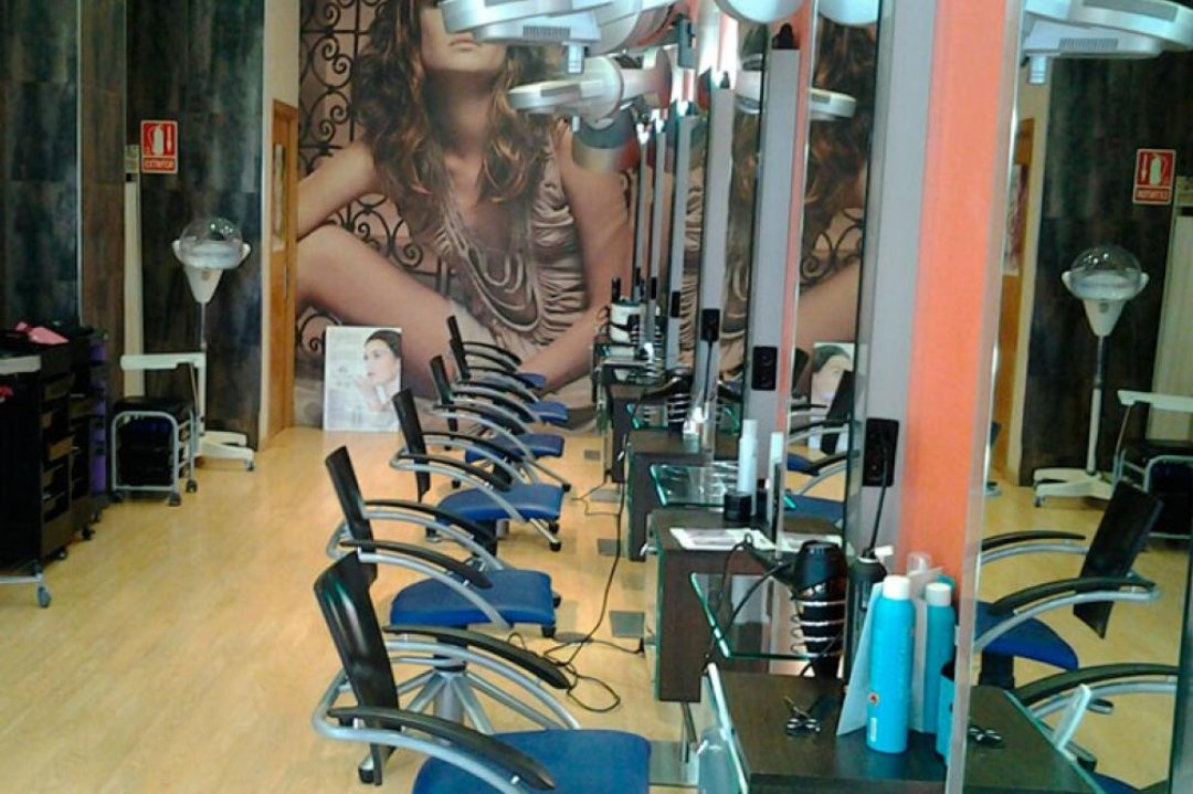 El y Ella Peluqueros, Distrito Municipal, Comunidad de Madrid