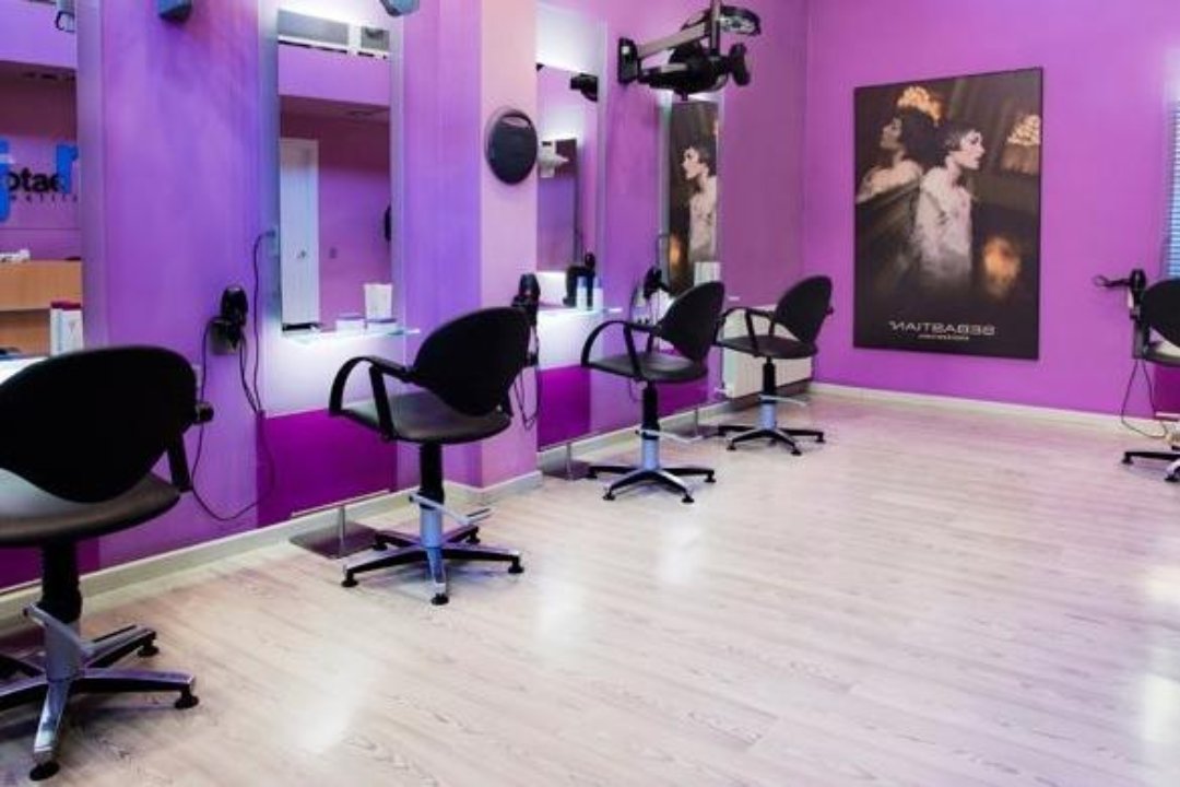 Jota Eme Estilistas, Valdeacederas, Madrid