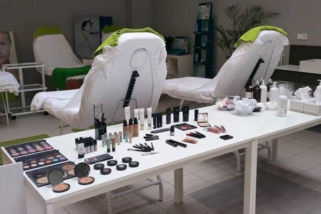 Alejandro Garanto Peluquería, Huesca