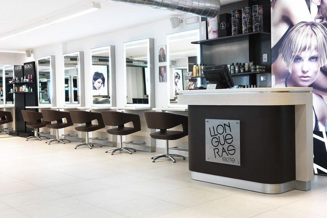 Peluquería Llongueras, Salvador, Madrid