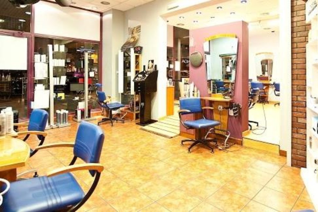 Peluquería Ana Aldunate, Etxabakoitz, Pamplona