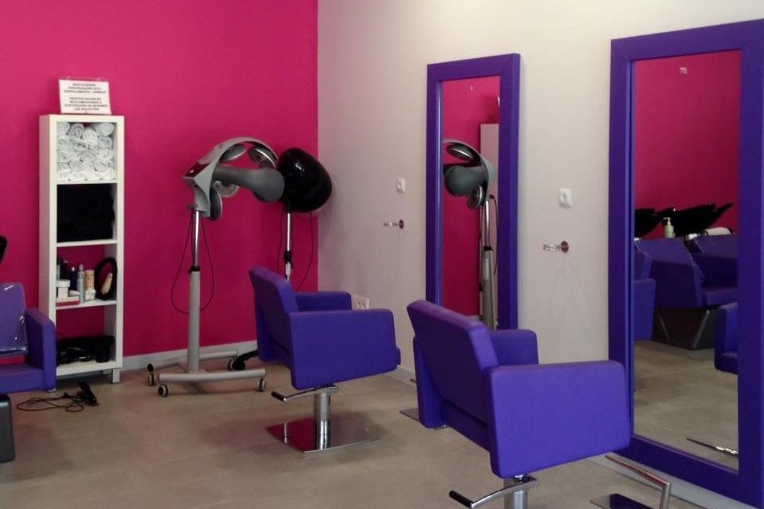 Peluk'S Estilistas, Salburua, Vitoria-Gasteiz