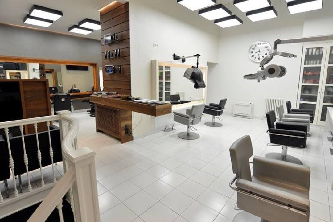 Peluquería Carlos Unai, Abando, Bilbao