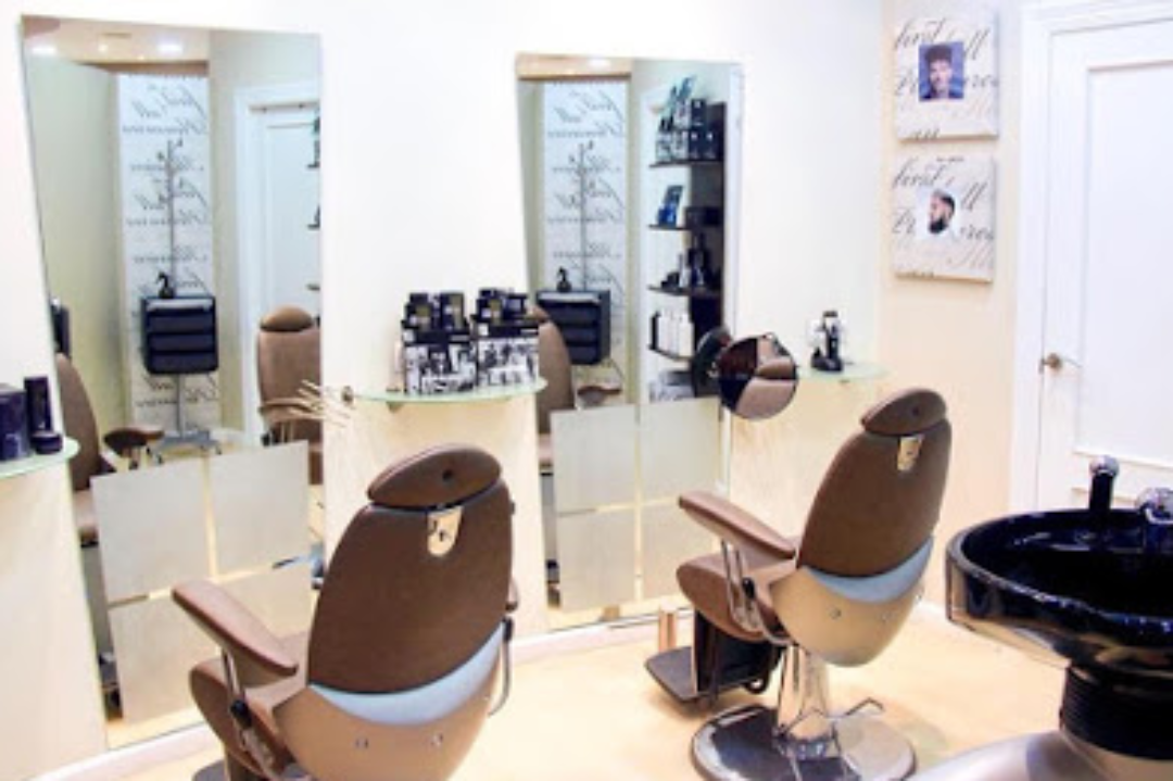 Celso Peluqueros, Asturias