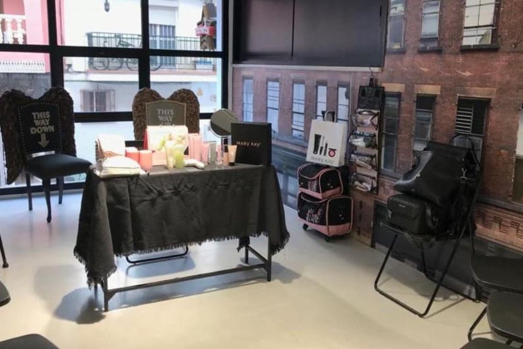 Peluqueria Hollywood, Provincia de Málaga