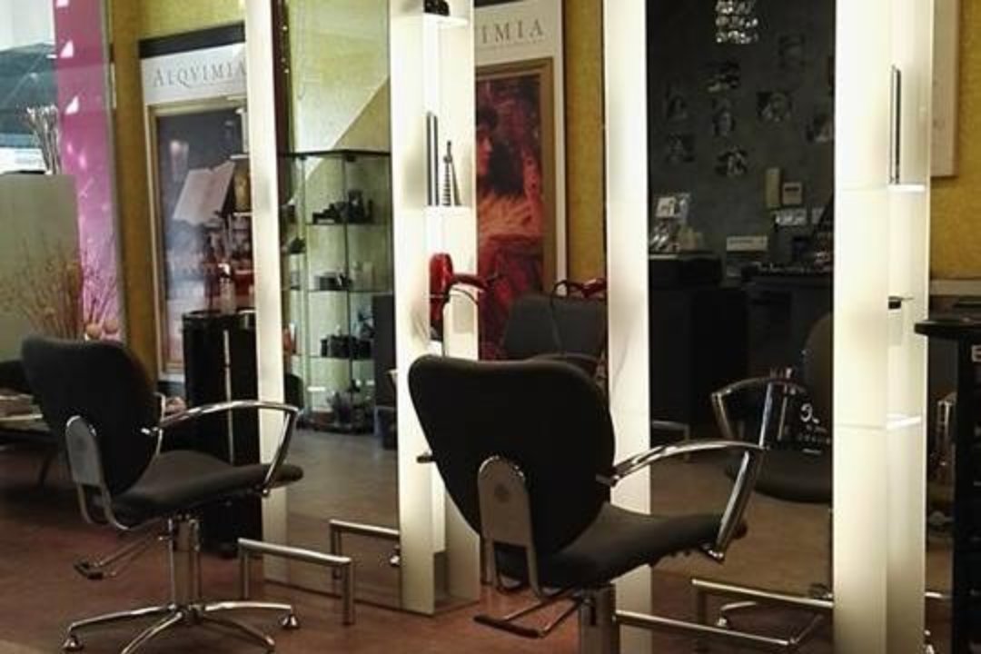 Peluquería Carmen Pilas, Provincia de Sevilla