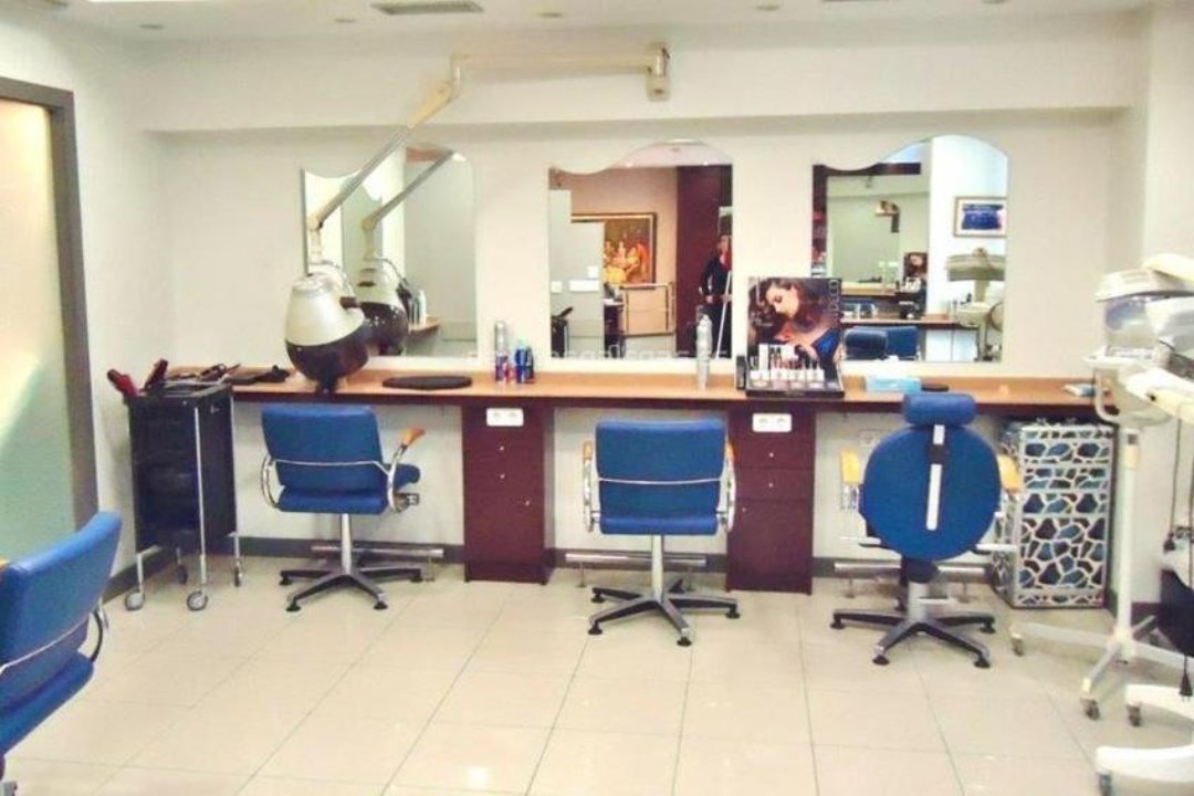 Jesús Dos Peluqueros, Vigo