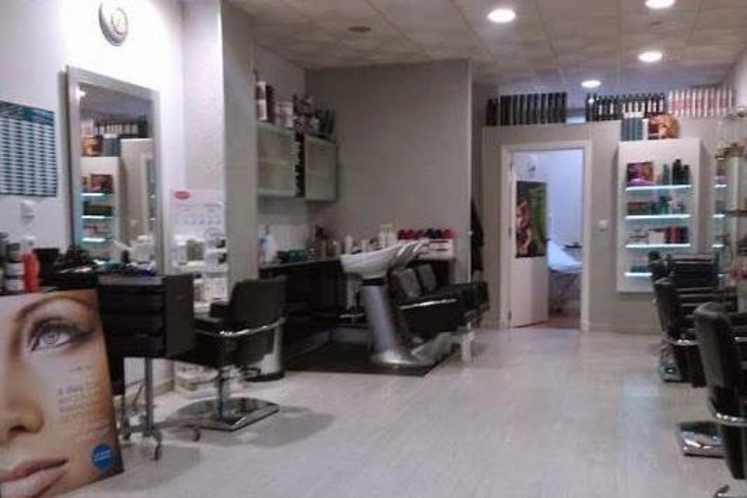 Peluqueria y Estética Laura Saldaña, Provincia de Cádiz