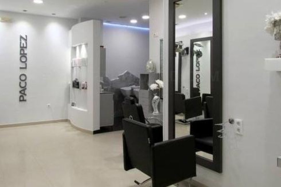 Paco López Peluqueros Estilistas, Extremadura