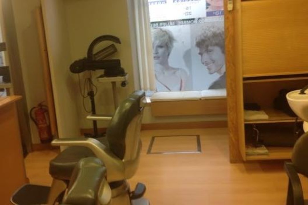 Desi Peluqueros, Segundo Ensanche/Bigarren Zabalgunea, Pamplona