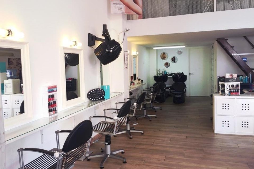 Peluquería y Estética M.Carmen y Pili, Mallorca