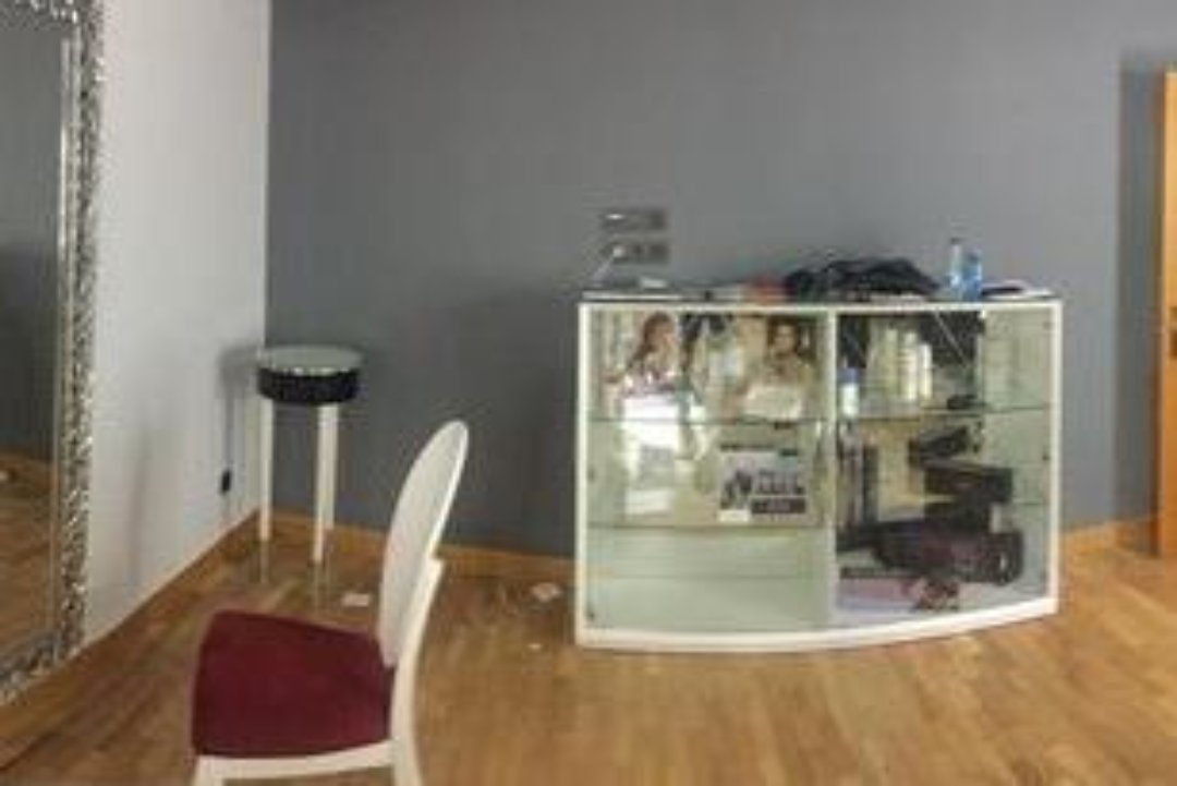 Abache Peluqueros, La Bañeza