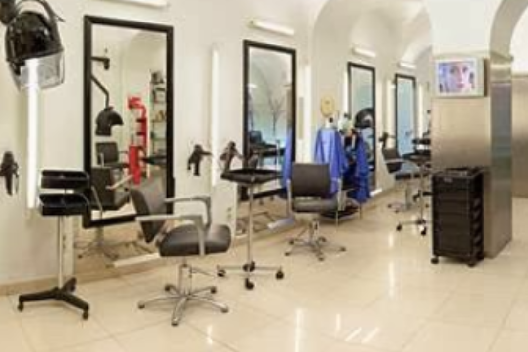 Francisco de la Torre Salón de Peluquería, Provincia de Córdoba