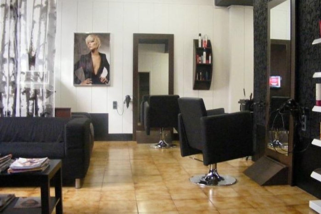 K-bell's Perruquers, Manresa, Provincia de Barcelona