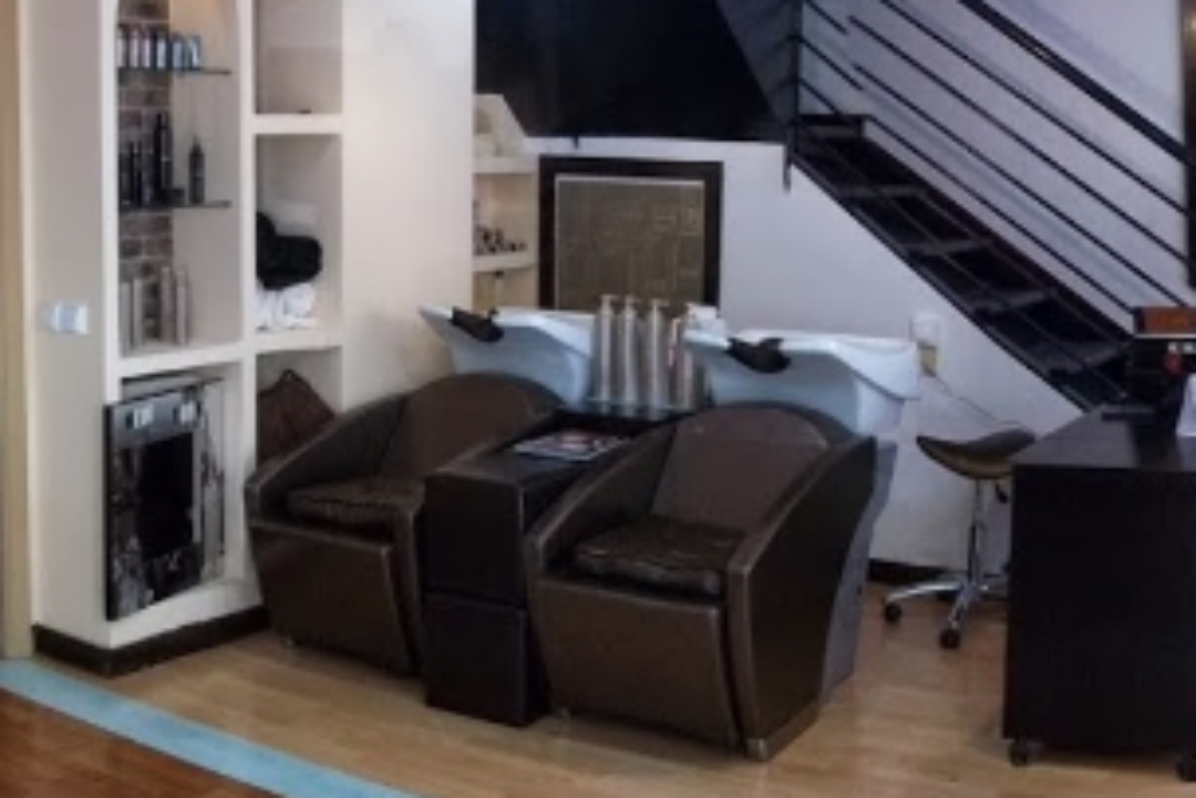 Lucas Mar Estilistes, Diagonal Mar i el Front Marítim del Poblenou, Barcelona