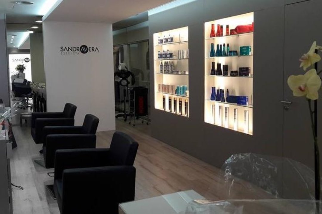 Sandra Vera Estilista, Sector Can Rull, Provincia de Barcelona