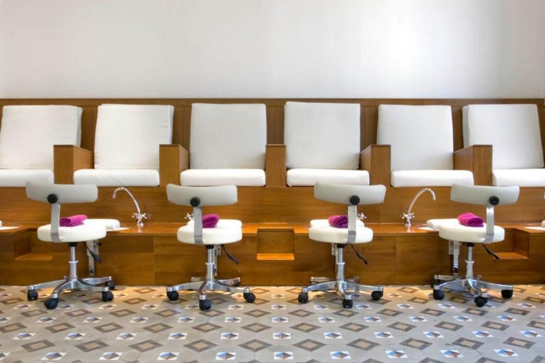 The Pink Peony Paseo de Gracia, Dreta de l'Eixample, Barcelona