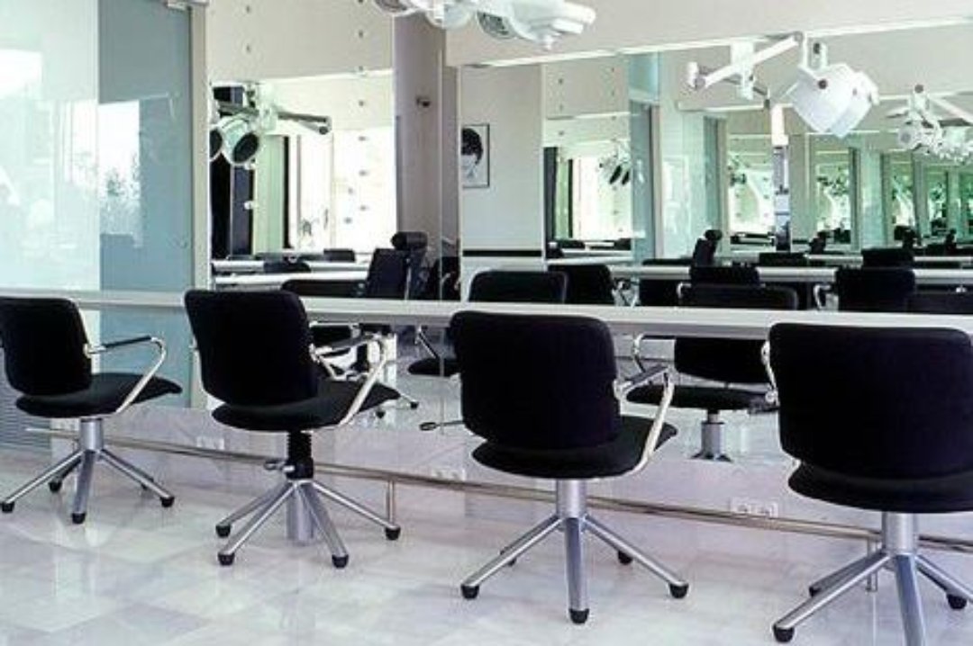 Peluquerías Pascual Isabel la Católica, Pla del Remei, Valencia