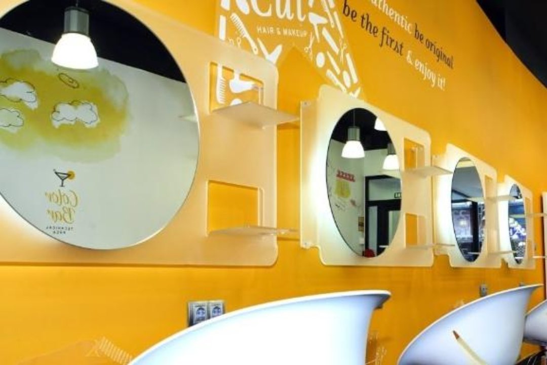 Oh my Cut! Canciller Ayala, Desamparados, Vitoria-Gasteiz