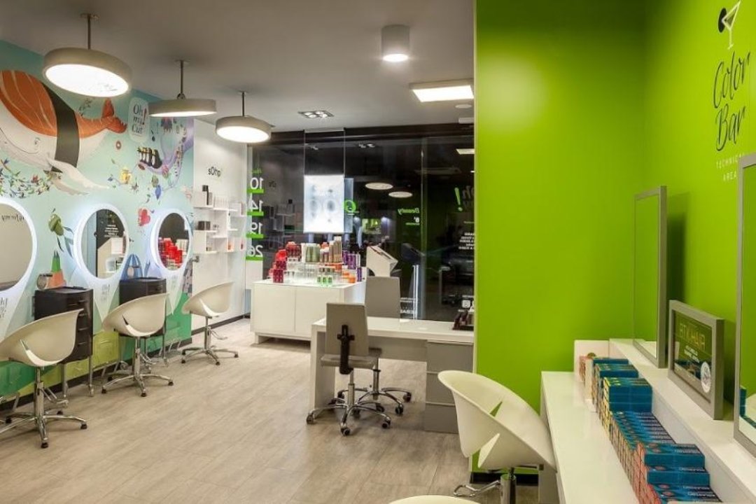 Oh my Cut! Avenida de Francia, Penya-roja, Valencia