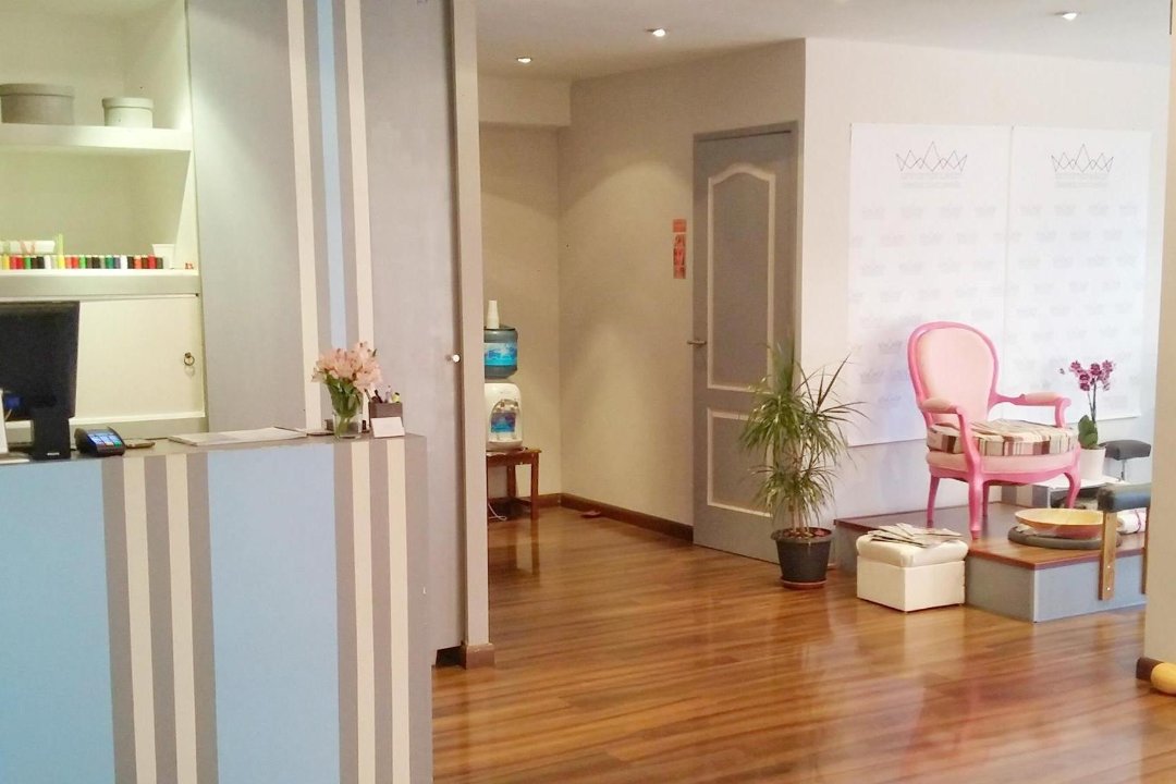 Annamanukian, Son Cotoner, Palma de Mallorca