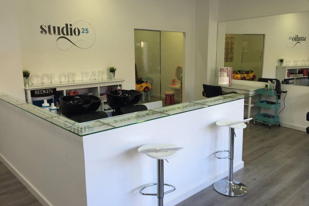 Studio25 Quijorna, Comunidad de Madrid