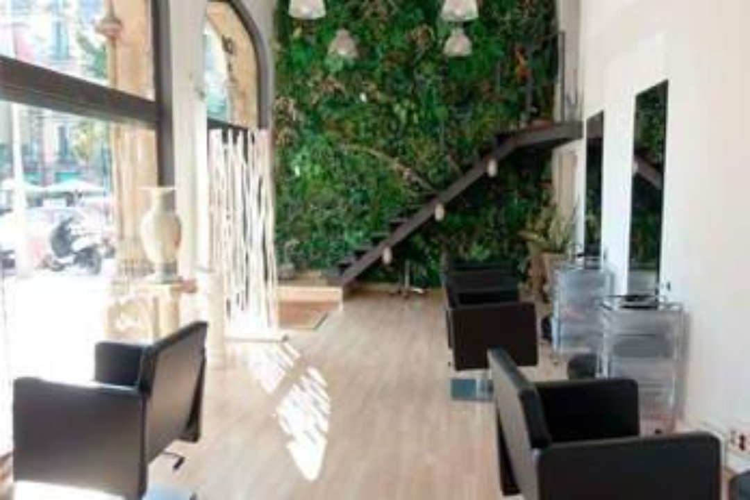 I Cut By Mychell Landersonn, L'Antiga Esquerra de l'Eixample, Barcelona