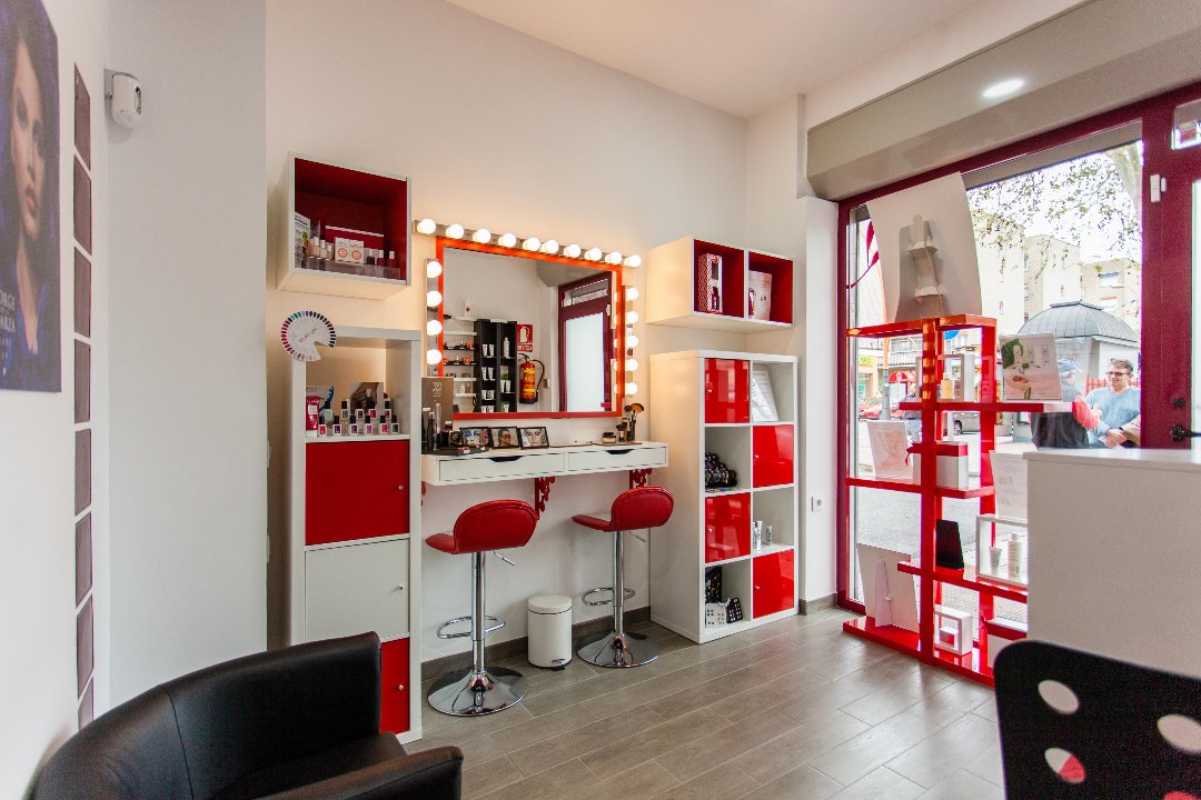 Yanis, Parla, Comunidad de Madrid