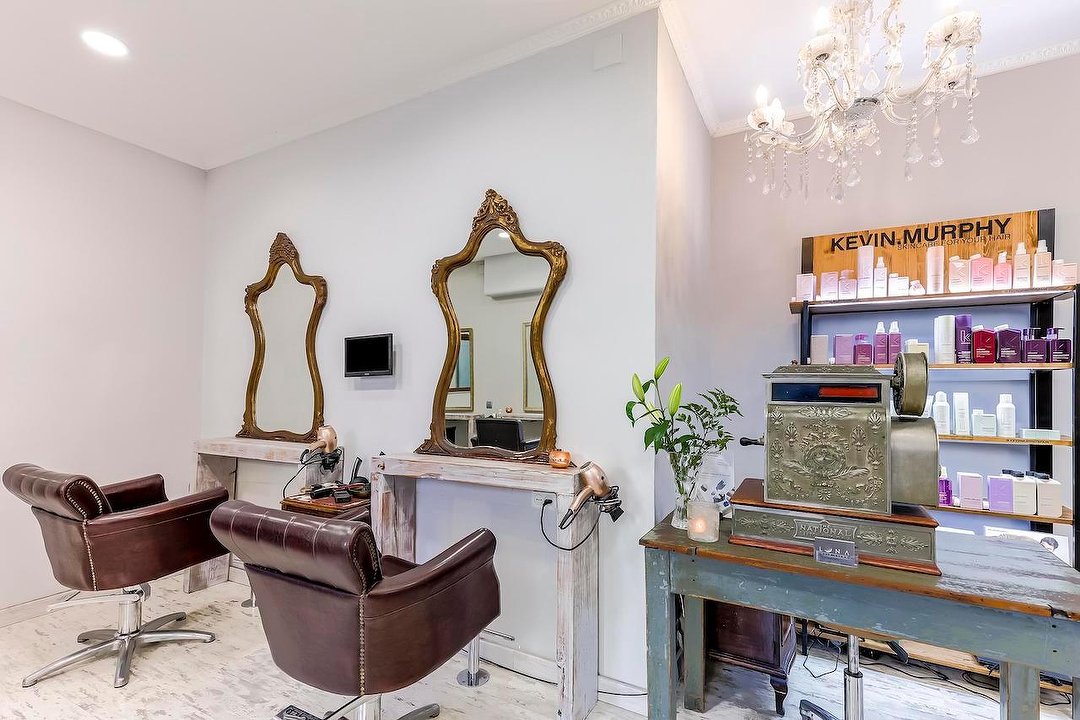 Luna Hair Salon, Port Vell, Barcelona
