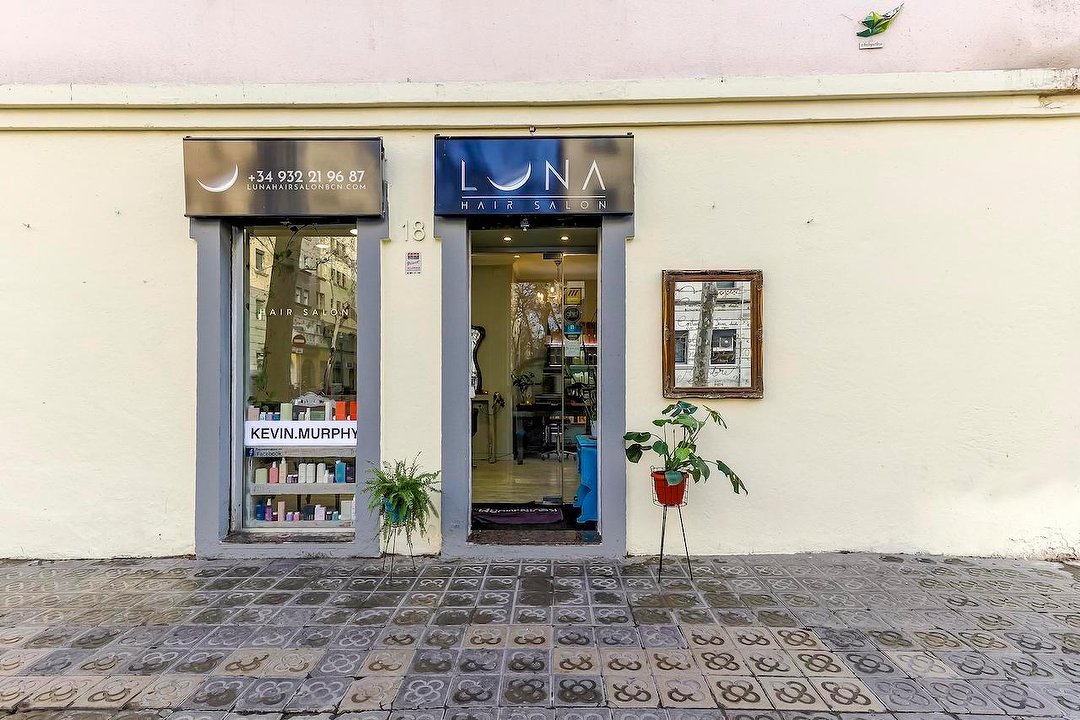 Luna Hair Salon, Port Vell, Barcelona