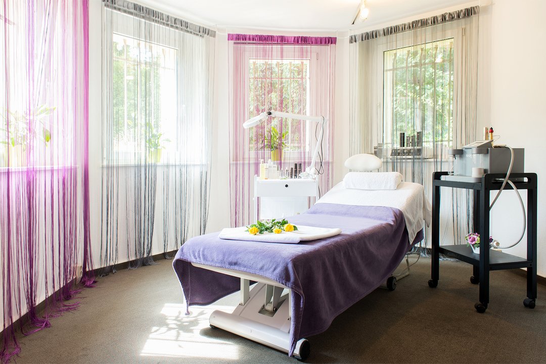 Beauty Express, Westend, Berlin