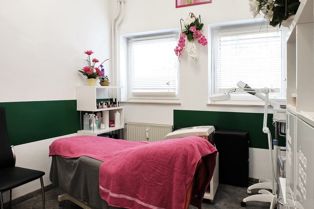 Lilly Beauty Salon, Risum-Lindholm, Schleswig-Holstein