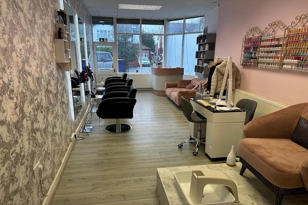 Va Va Voom Beauty Rooms  Beauty Salon in Chorlton, Manchester - Treatwell