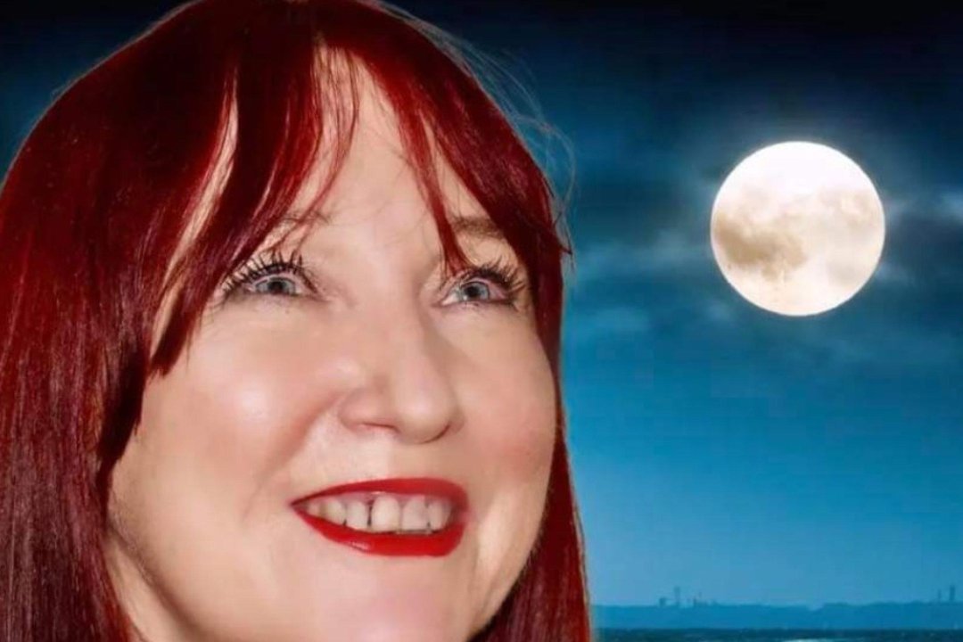 Luna Lorna Psychic Readings And Healing, Newton-le-Willows, Merseyside