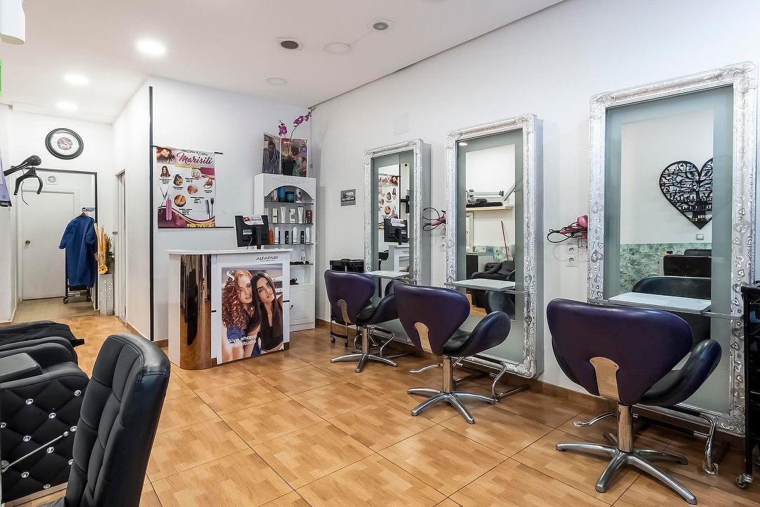 Peluquería y Estética Marisili, Casco Histórico de Barajas, Madrid