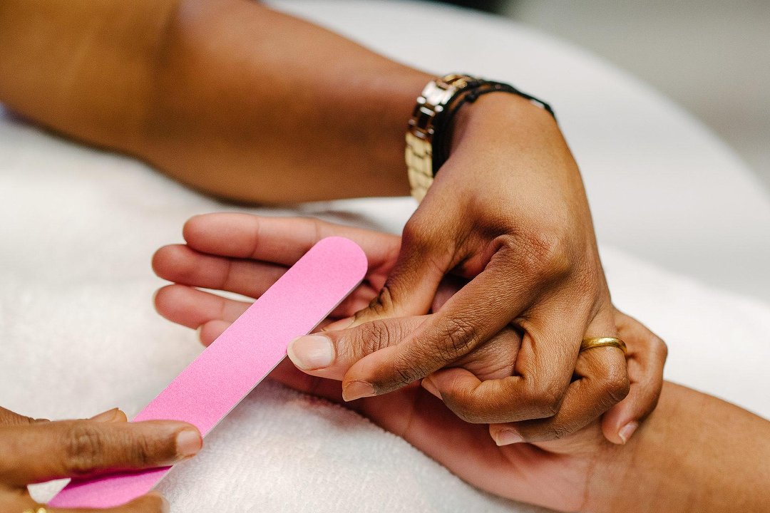 Soin des ongles en institut et en bar à ongles près de Montmagny,  Val-d'Oise - Treatwell