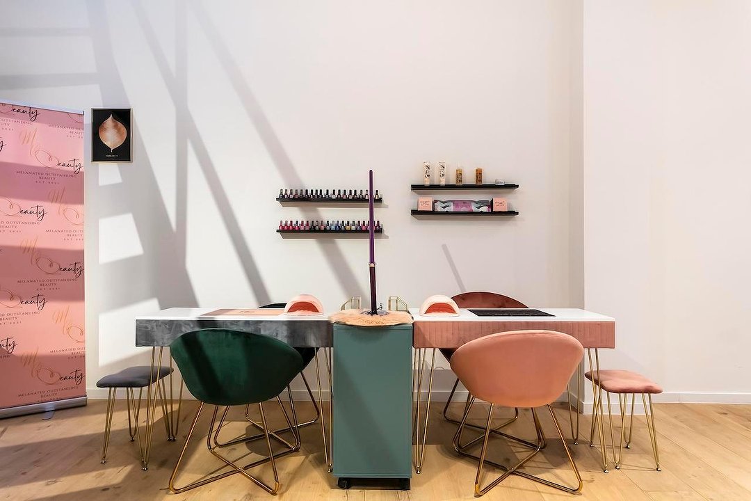 Melanated Outstanding Beauty, Borgerhout, Antwerpen