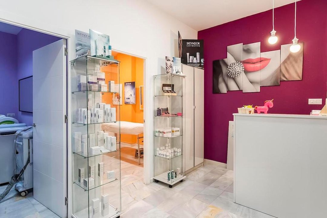 Estética Taris, La Buhaira, Sevilla