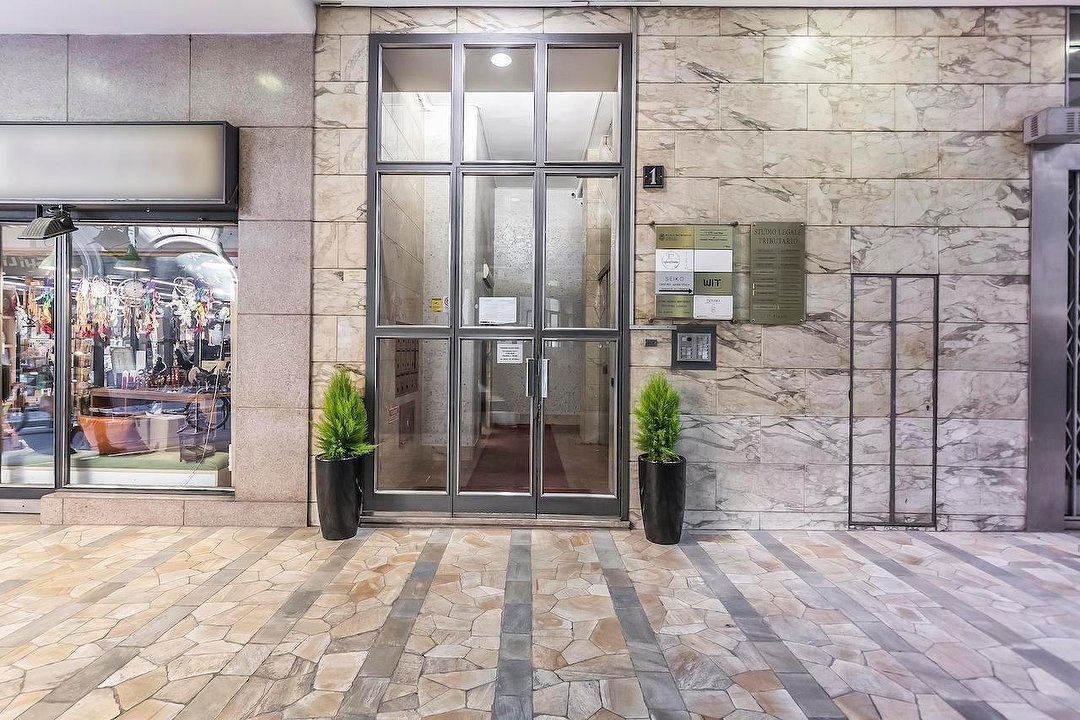 Suite Momento Cosmetics, Missori, Milano