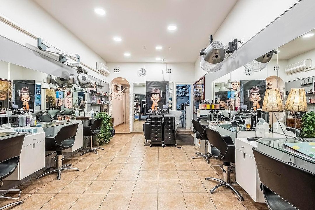 Hairbeautyque 1966, Centro Storico, Roma