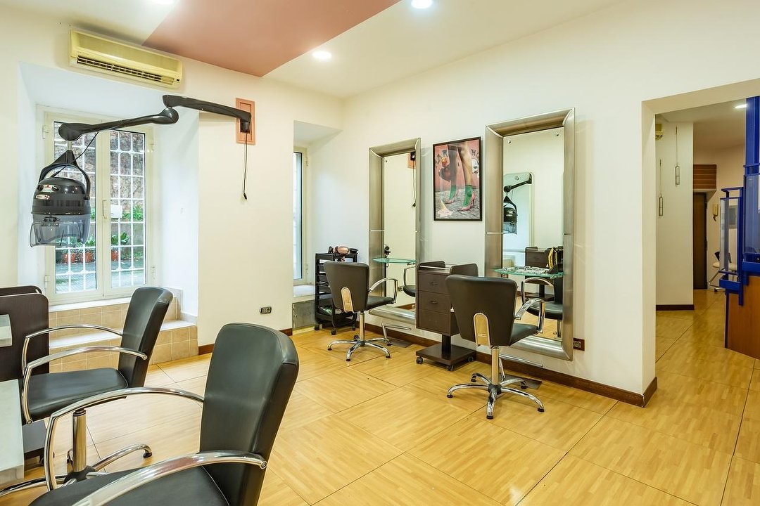 Va Va Voom, Della Vittoria, Roma