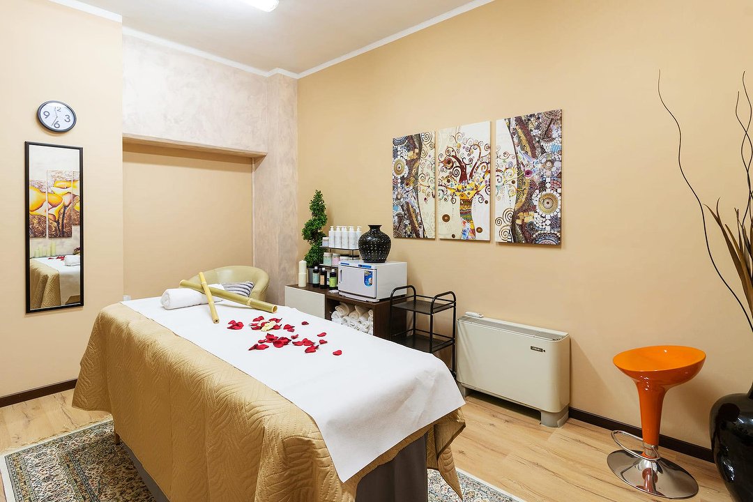 Nalai Center Jet Nails, Mirafiori Nord, Torino