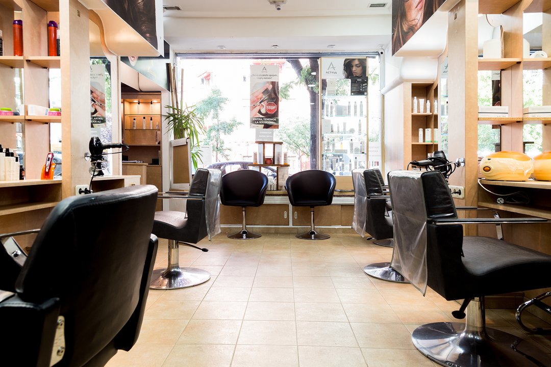 Hair & Beauty Embajadores, Legazpi, Madrid