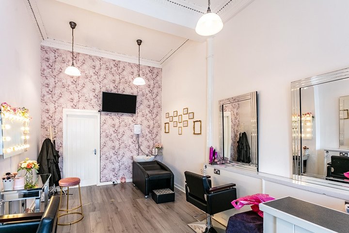 Dazzle Hair & Beauty Glasgow | Beauty Salon in Kelvinside, Glasgow -  Treatwell