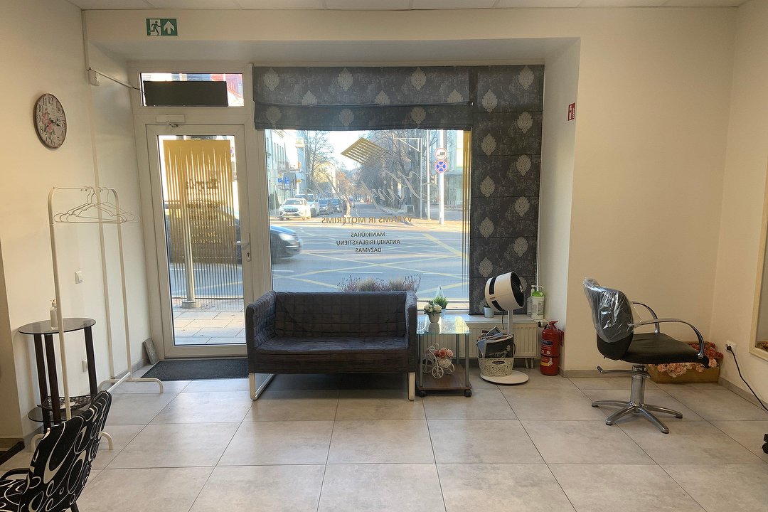 Kirpykla prie Žaliojo Tilto, Šnipiškes, Vilnius