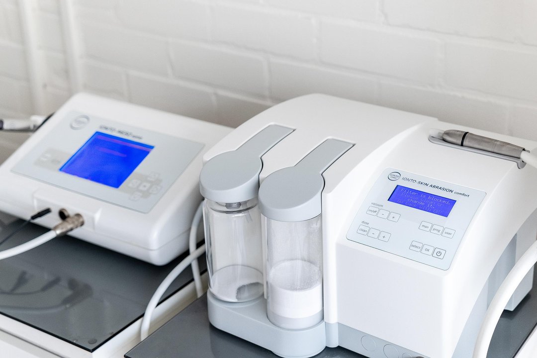 Angel Touch by Nursen Clark, Zandvoort, Noord-Holland