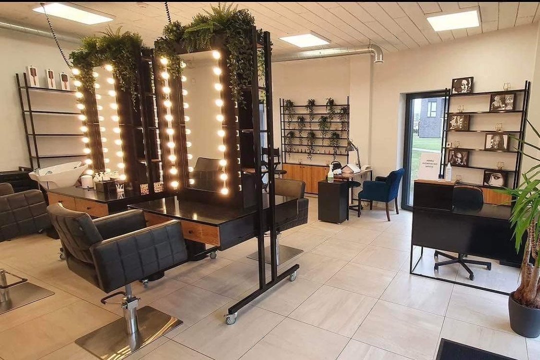 Di Nails, Žirmunai, Vilnius